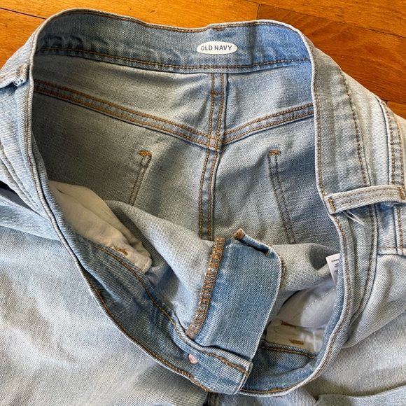 Old Navy Jean Shorts - Picture 3 of 5
